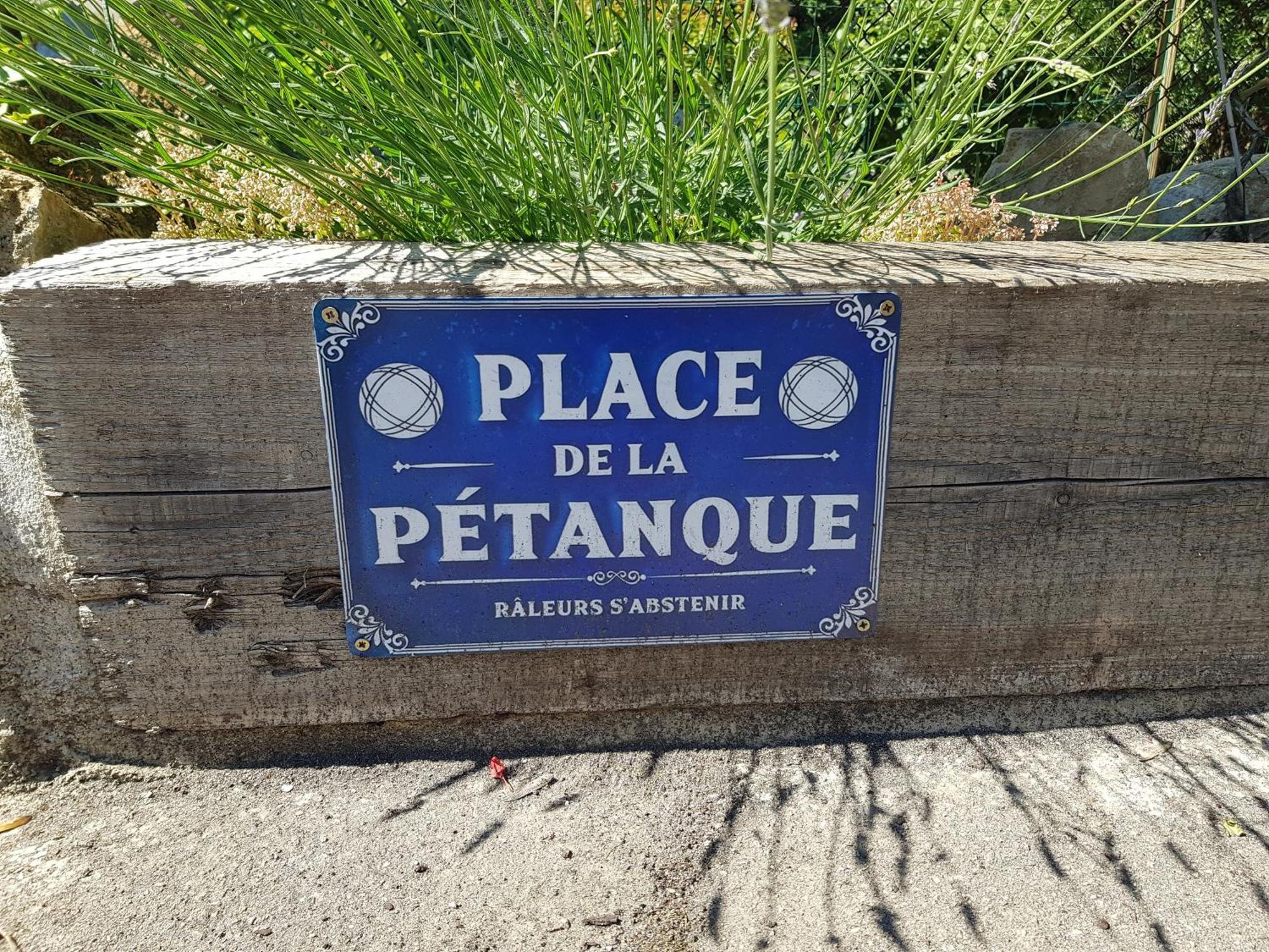Gite Aux Tourterelles Tournemire  Екстер'єр фото
